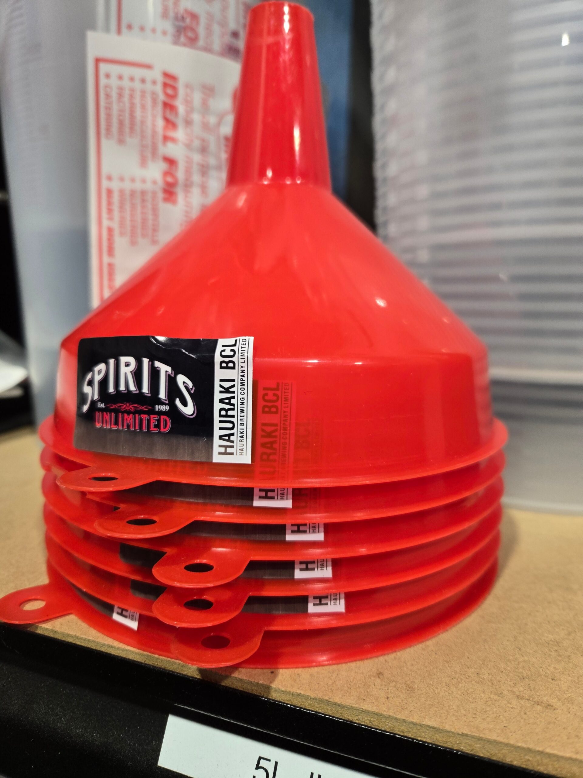Funnel 16cm - Red